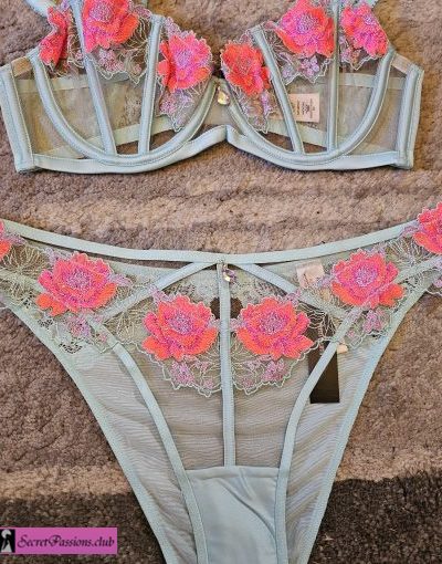 💚Melting In Mint Set💚