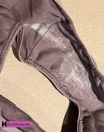 Choose Your Stains - Bum or Pussy