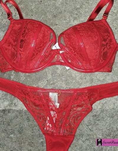 ❤️Ruby in Red Set❤️